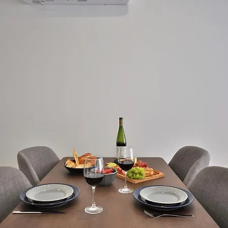 Luxury By Se * Μπράγκα